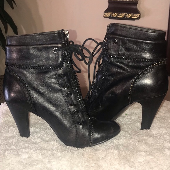 Jeffrey Tyler - Picture 5 of 10